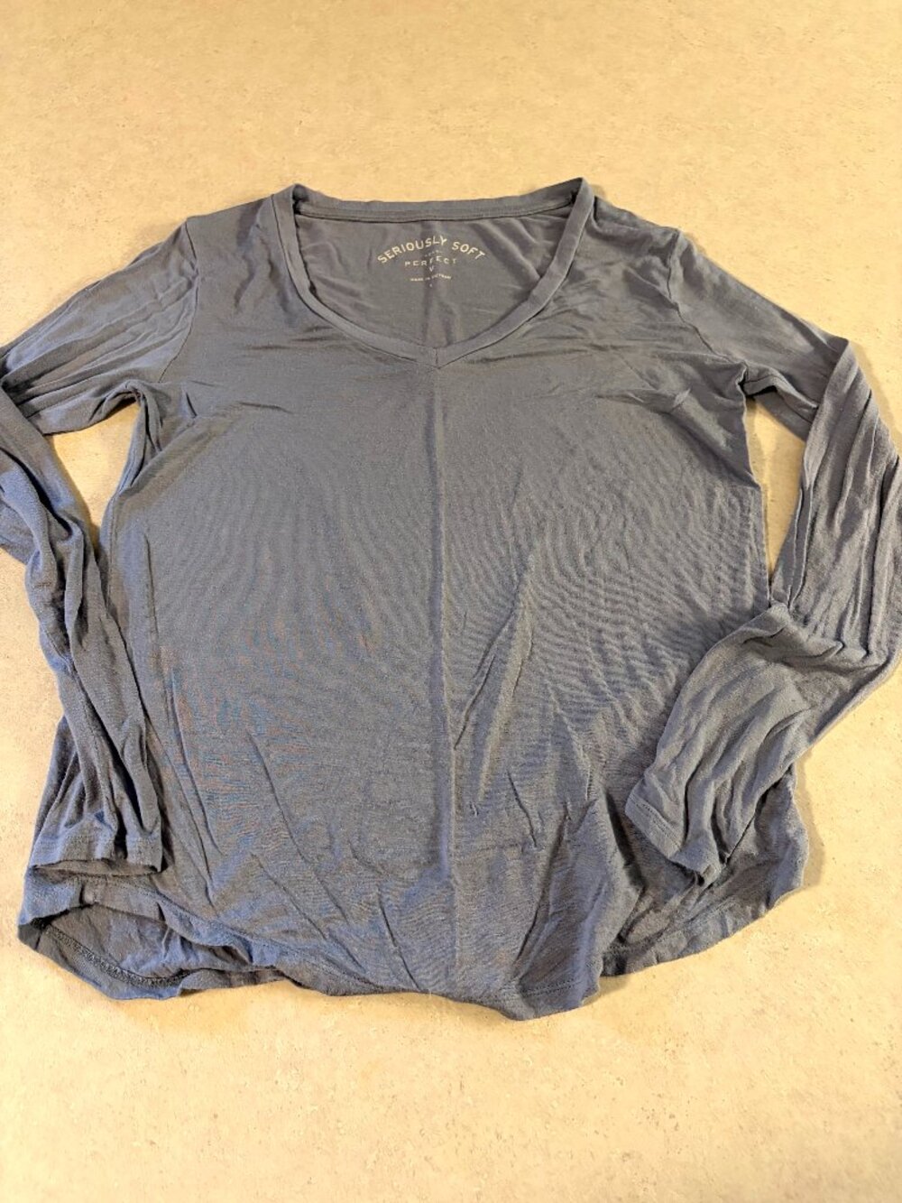 Seriously Soft aero Perfect V Long Sleeve T-shirt Purple Small